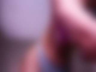 Lia's Live Sex Cam Show