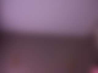 Live cam show with Lia - Orgasm on googirlz