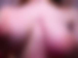 Lia's Live Sex Cam Show