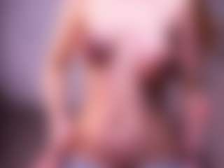 Lia's Live Sex Cam Show
