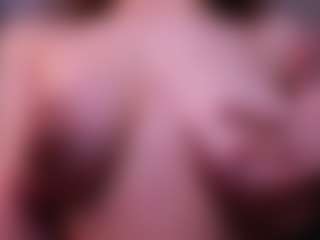 Lia's Live Sex Cam Show