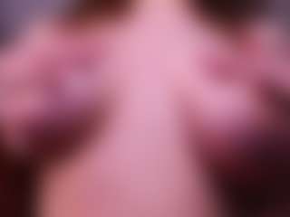Live cam show with Lia - Erotic Dance on ObeyMaria