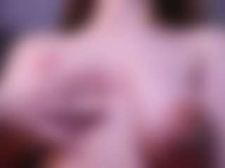 Live cam show with Lia - New Blowjob on Milf Play