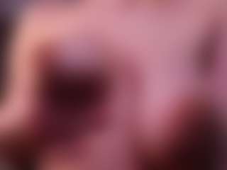 Live cam show with Lia - New Shaved Pussy on pussylord.com