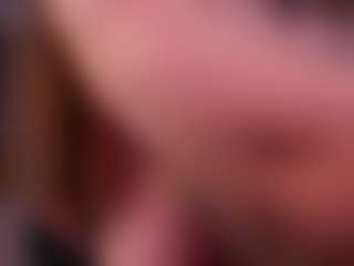 Live cam show with Lia - Shaved Pussy Brown Hair on pussylord.com