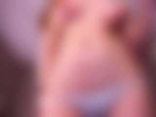 Lia's Live Sex Cam Show