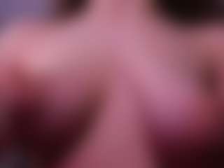 Lia's Live Sex Cam Show