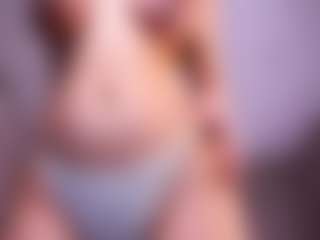 Lia's Live Sex Cam Show
