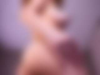 Lia's Live Sex Cam Show