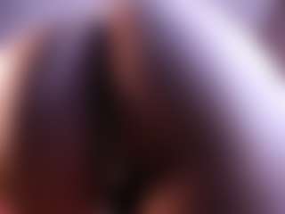 Live cam show with Lia - Joi on sexylivex.com