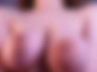Lia's Live Sex Cam Show