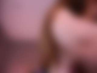 Lia's Live Sex Cam Show