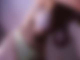 Show de cam en vivo con Lia - Latina en Camsoda
