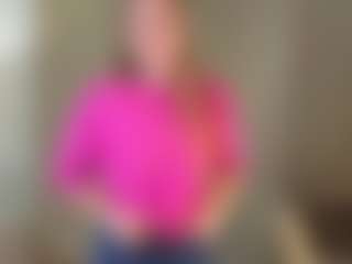 Live cam show with Amelia - Blue Eyes on Big Tits