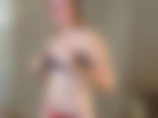 Amelia's Live Sex Cam Show