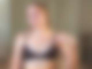 Amelia's Live Sex Cam Show