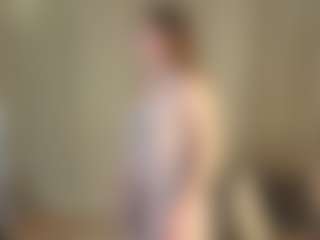 Amelia's Live Sex Cam Show