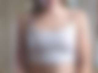 Amelia's Live Sex Cam Show