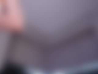 Live cam show with kate - Athletic on eurowanks.com