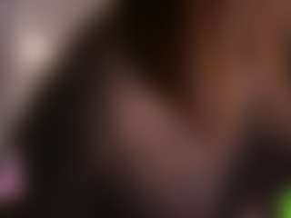 Live cam show with kate - Upskirt on Gym Cam Girls