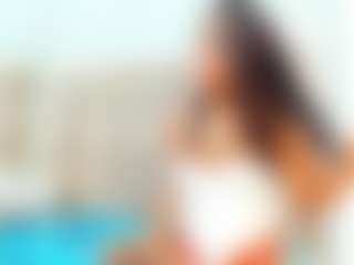 Live cam show with Maite-Wayne - Fingering on CamClone