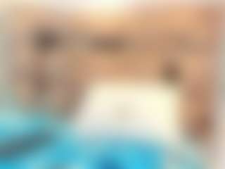 Maite-Wayne's Live Sex Cam Show