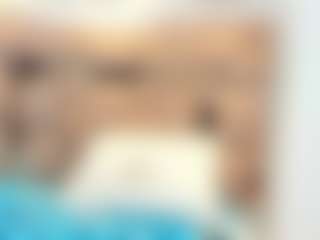 Maite-Wayne's Live Sex Cam Show