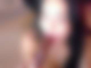 Live cam show with Miss-Siennaa - Tease Lovense on Mixed Magazine Live