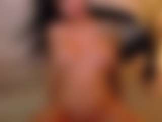 Live cam show with Miss-Siennaa - Pornstar Shaved Pussy on madthumbs