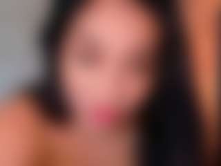 Live cam show with Miss-Siennaa - Tease Toys on CamSodaAdn