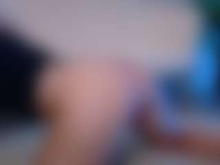 Live cam show with Miss-Siennaa - Gray Eyes on fuklive.com