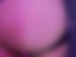 Live cam show with NAOMY - Dildo Or Vibrator on Milfs Live