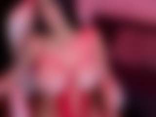 NAOMY's Live Sex Cam Show
