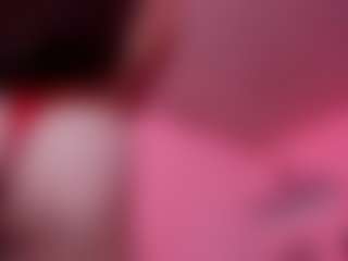 NAOMY's Live Sex Cam Show