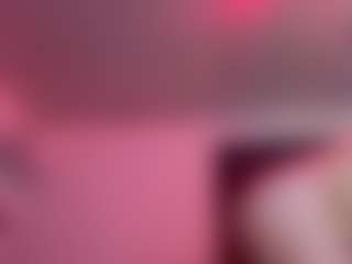 NAOMY's Live Sex Cam Show