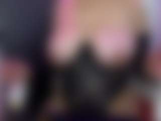NAOMY's Live Sex Cam Show