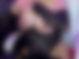 Live cam show with NAOMY - Big Tits on CamwithHer