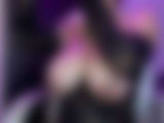 NAOMY's Live Sex Cam Show