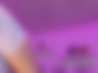 NAOMY's Live Sex Cam Show