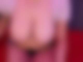 NAOMY's Live Sex Cam Show