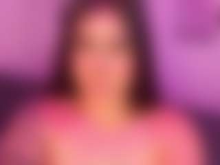 Live cam show with NAOMY - Athletic Bedroom on sexylive.show