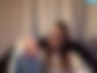 Live cam show with ShanonQasba - New Teen (18+) on Uber Horny