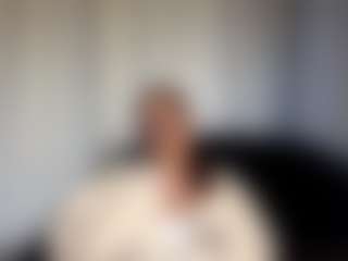 ShanonQasba's Live Sex Cam Show