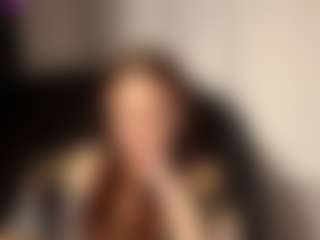 Live cam show with ShanonQasba - Average on Streamer API