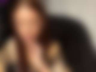 Live cam show with ShanonQasba - Public Brown Hair on liverealitysex.com