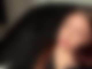 ShanonQasba's Live Sex Cam Show