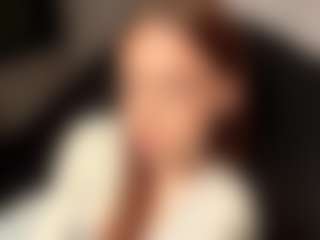 Live cam show with ShanonQasba - Granny Brown Hair on Gym Cam Girls