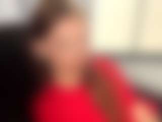 Live cam show with ShanonQasba - Squirt on Dolls Live