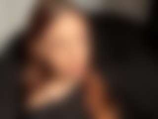 Live cam show with ShanonQasba - Spy Granny on Camsoda