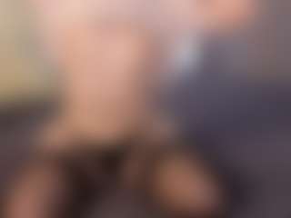 Live cam show with VanessaSuderman - Facial on Camsoda